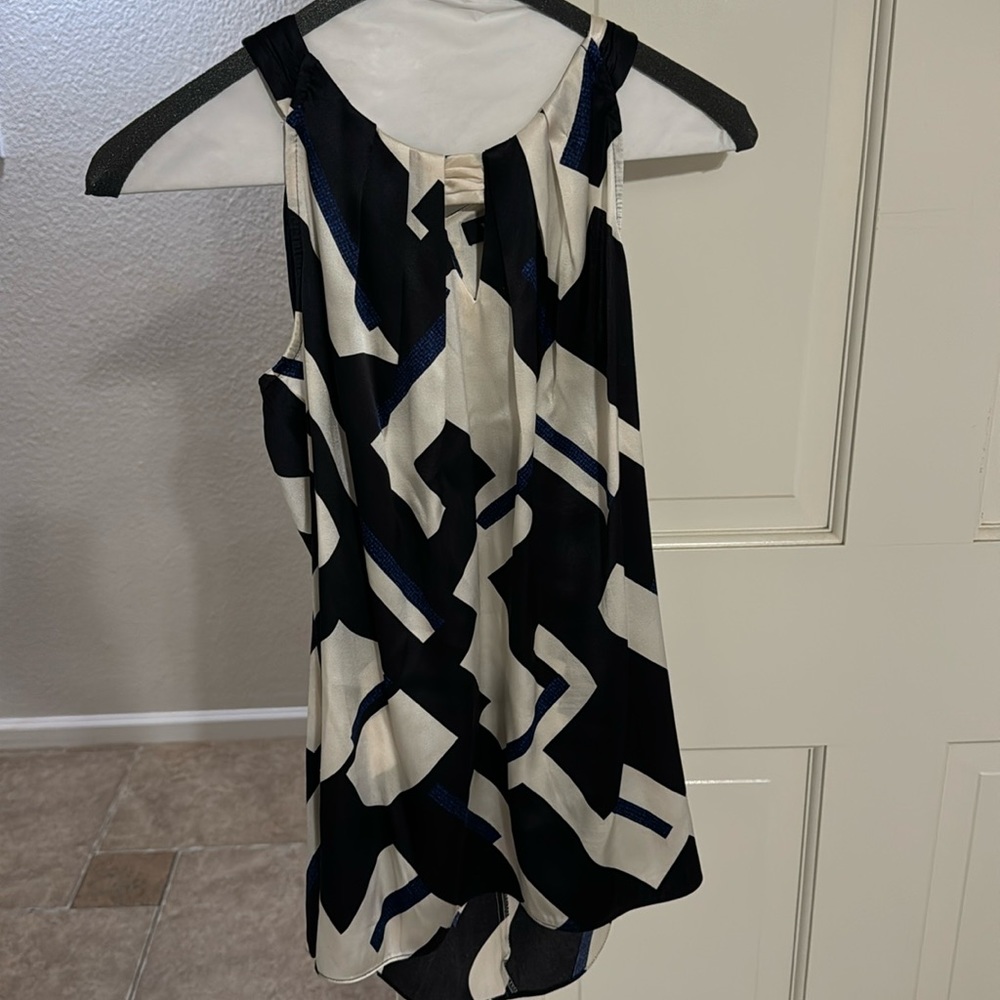 White House Black Market sleeveless top